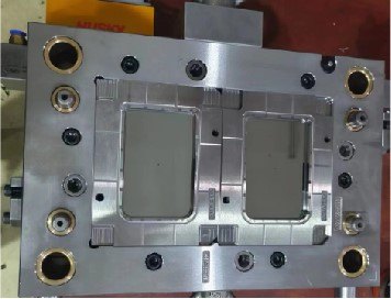 Cultivation board mold